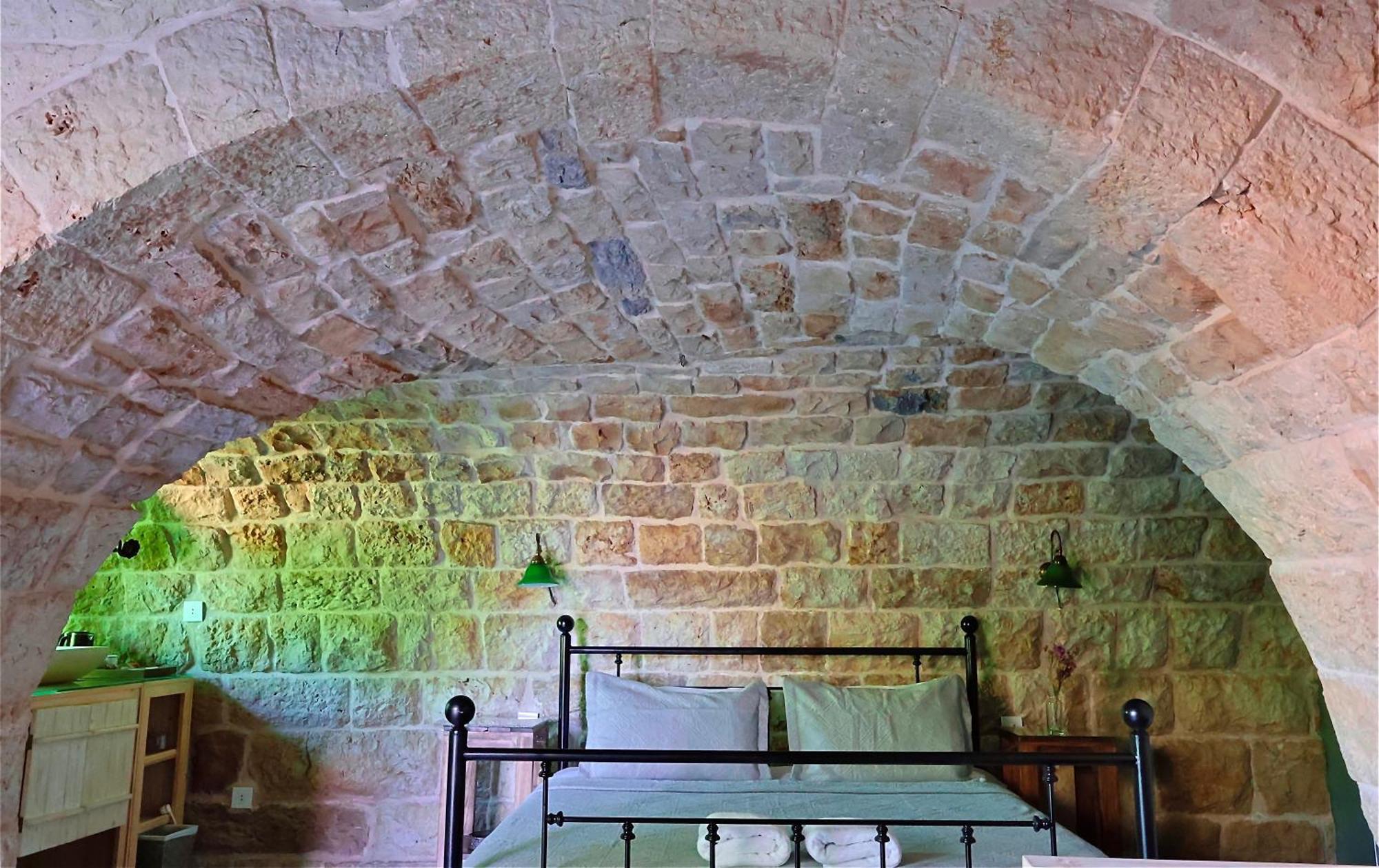 Stone Cellars Hotel Douma Bagian luar foto