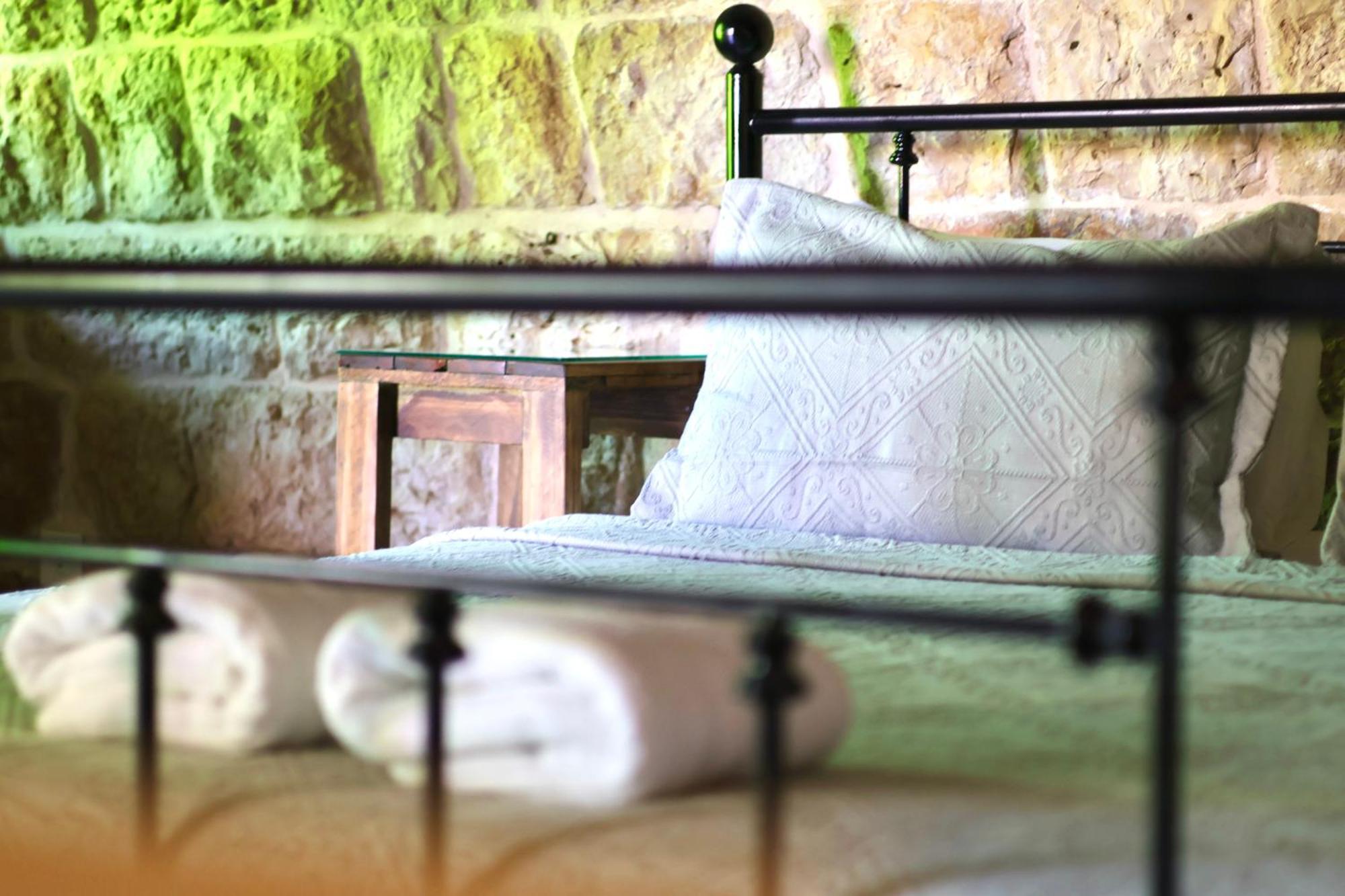Stone Cellars Hotel Douma Bagian luar foto
